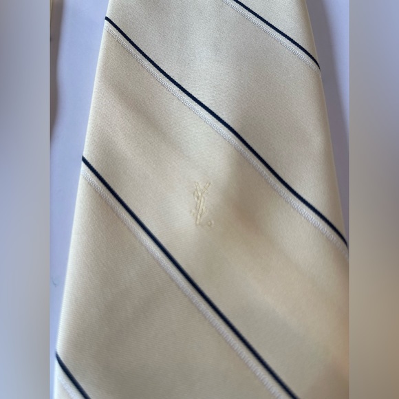 YVES SAINT LAURENT YSL 100% Silk Striped w YSL Embroidered Logo Pastel Necktie - Picture 5 of 9
